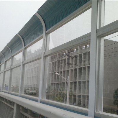 高架橋聲屏障
