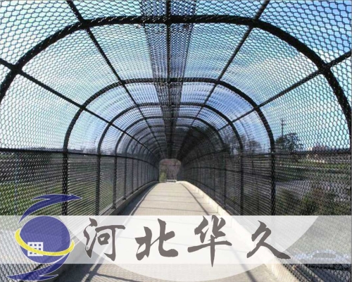 勾花網(wǎng)隔離柵