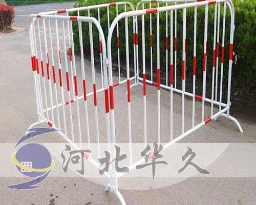 鐵馬護(hù)欄